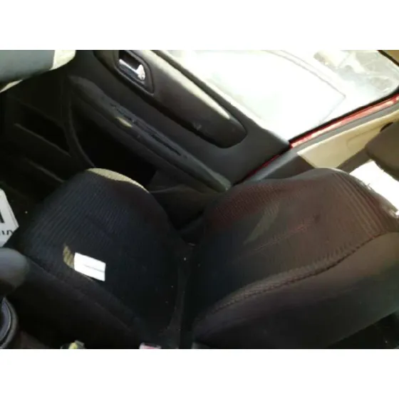 CITROEN C4 BERLINA '2006 VTR PLUS GRANATE