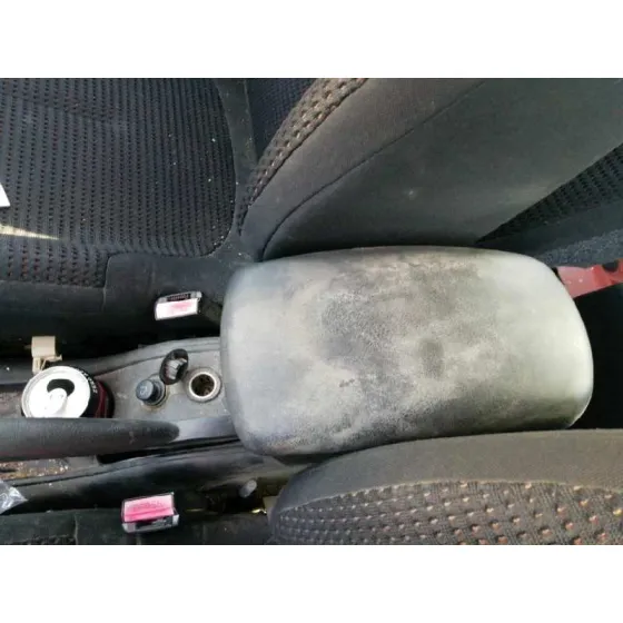 CITROEN C4 BERLINA '2006 VTR PLUS GRANATE