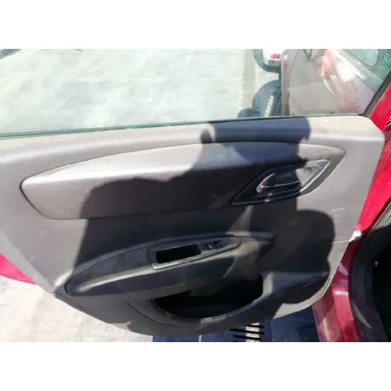 CITROEN C4 BERLINA '2006 VTR PLUS GRANATE