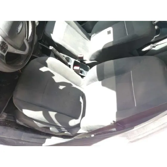 FORD FIESTA (CB1) '2012 TREND BLANCO