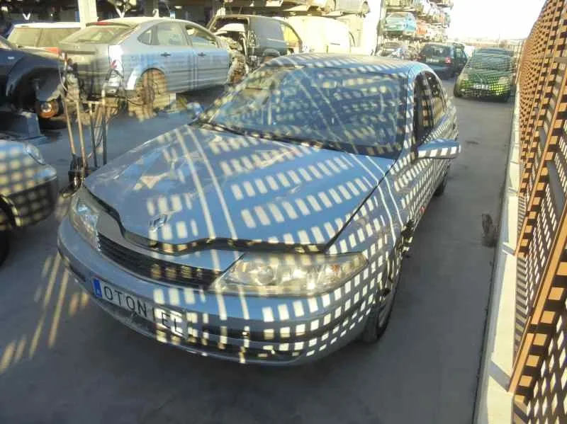 RENAULT LAGUNA II (BG0) RENAULT LAGUNA II (BG0) '2002 EXPRESSION PLATA 2001