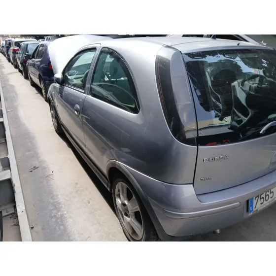 Opel CORSA C (X01) 2003