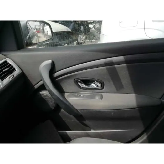 RENAULT MEGANE III SPORT TOURER '2013 DYNAMIQUE NEGRO