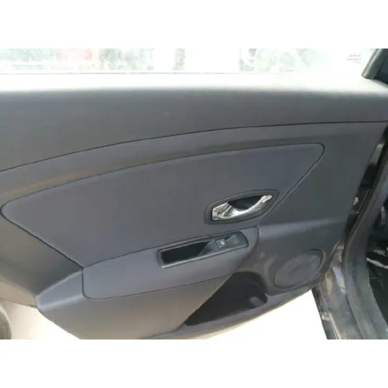 RENAULT MEGANE III SPORT TOURER '2013 DYNAMIQUE NEGRO