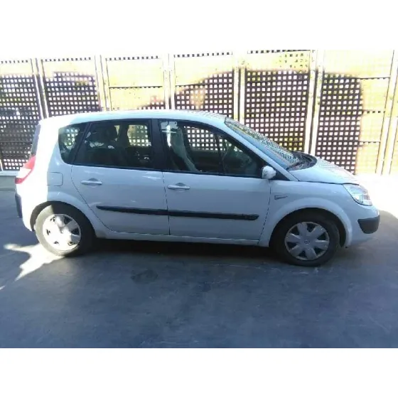RENAULT SCENIC II '2006 I- MUSIC BLANCO