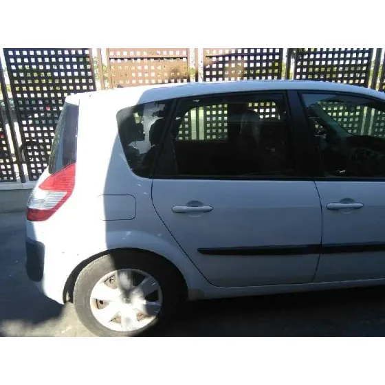RENAULT SCENIC II '2006 I- MUSIC BLANCO