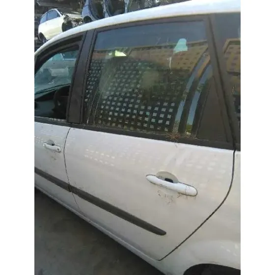 RENAULT SCENIC II '2006 I- MUSIC BLANCO