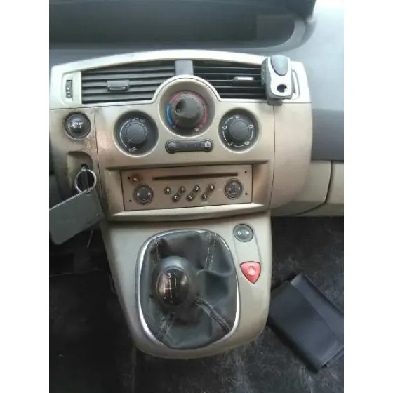 RENAULT SCENIC II '2006 I- MUSIC BLANCO