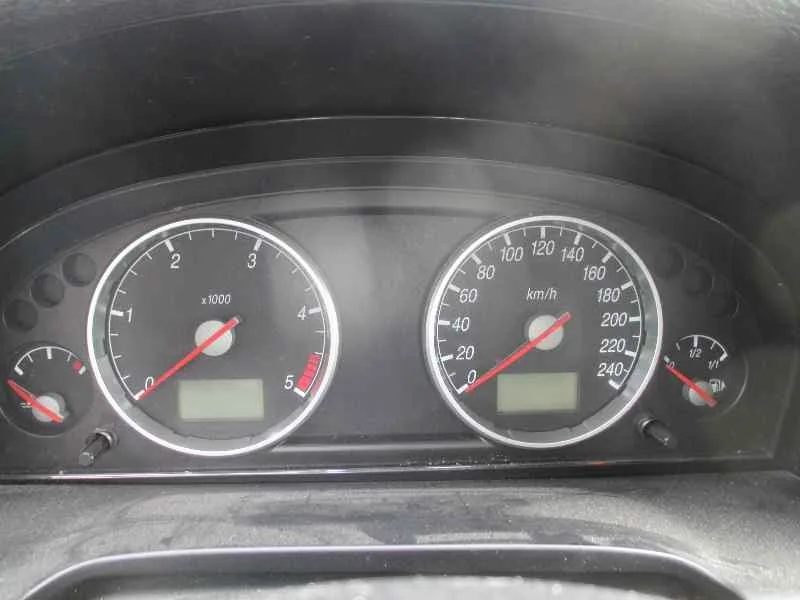 FORD MONDEO BERLINA (GE) '2003 GHIA GRIS