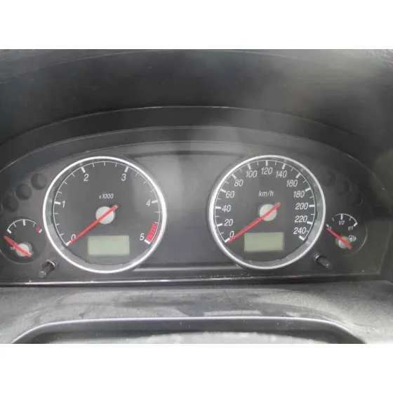 FORD MONDEO BERLINA (GE) '2003 GHIA GRIS