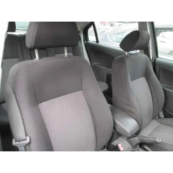 FORD MONDEO BERLINA (GE) '2003 GHIA GRIS