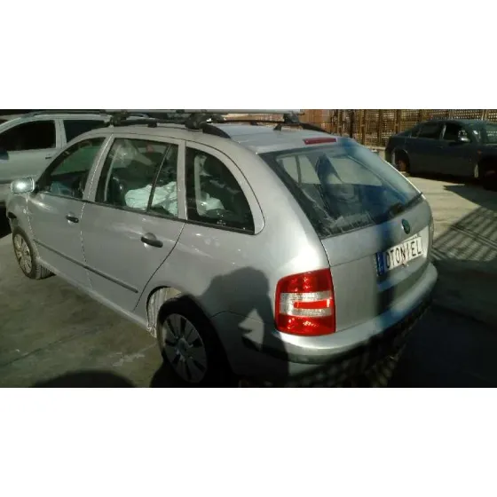SKODA FABIA FAMILIAR (6Y5) '2004 COMFORT PLATA
