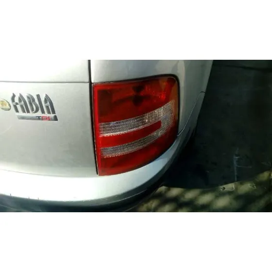 SKODA FABIA FAMILIAR (6Y5) '2004 COMFORT PLATA