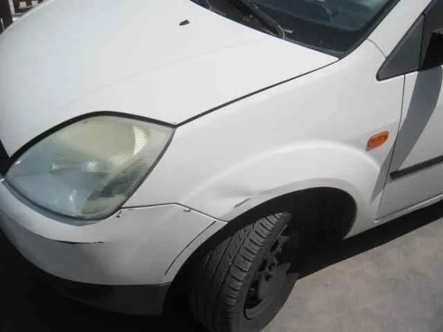 FORD FIESTA (CBK) '2005 AMBIENTE BLANCO