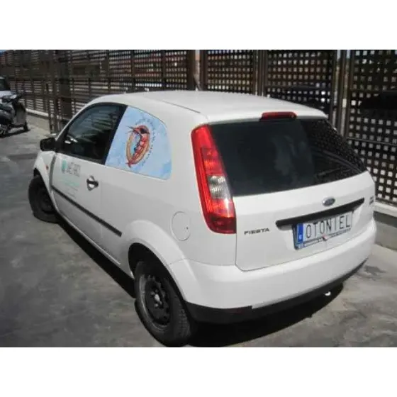 FORD FIESTA (CBK) '2005 AMBIENTE BLANCO