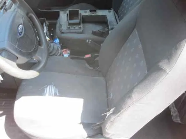 FORD FIESTA (CBK) '2005 AMBIENTE BLANCO