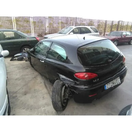 ALFA ROMEO 147 (190) '2002 1.6 T.SPARK IMPRESSION NEGRO