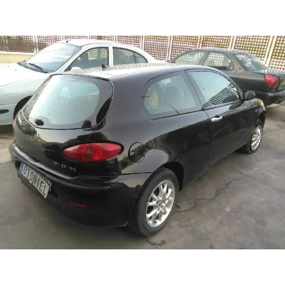 ALFA ROMEO 147 (190) '2002 1.6 T.SPARK IMPRESSION NEGRO