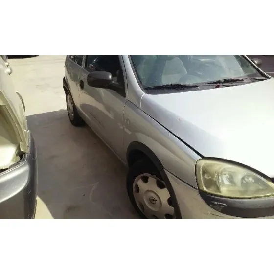 OPEL CORSA C '2002 CLUB PLATA
