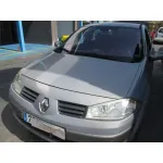 RENAULT MEGANE II CLASSIC BERLINA RENAULT MEGANE II CLASSIC BERLINA '2004 CONFORT AUTHENTIQUE MARRON 2003