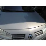 RENAULT MEGANE II CLASSIC BERLINA RENAULT MEGANE II CLASSIC BERLINA '2004 CONFORT AUTHENTIQUE MARRON 2003
