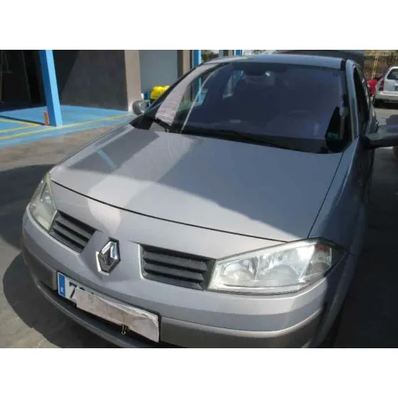 RENAULT MEGANE II CLASSIC BERLINA '2004 CONFORT AUTHENTIQUE MARRON