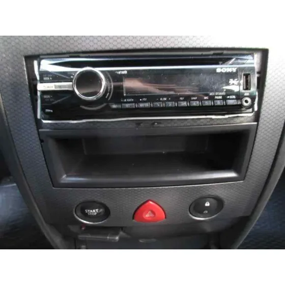 RENAULT MEGANE II CLASSIC BERLINA '2004 CONFORT AUTHENTIQUE MARRON