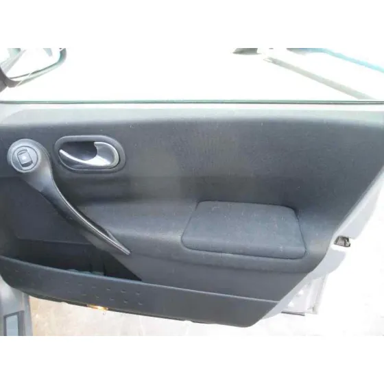 RENAULT MEGANE II CLASSIC BERLINA '2004 CONFORT AUTHENTIQUE MARRON