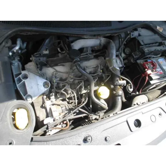 RENAULT MEGANE II CLASSIC BERLINA '2004 CONFORT AUTHENTIQUE MARRON