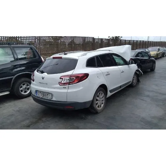 RENAULT MEGANE III SPORT TOURER '2010 LUXE BLANCO