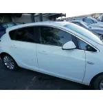 OPEL ASTRA J LIM. OPEL ASTRA J LIM. '2012 COSMO BLANCO 2009