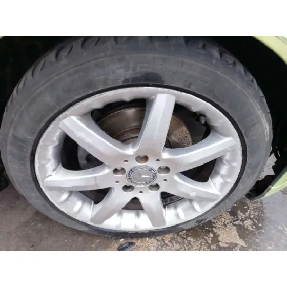 MERCEDES CLASE C (W203) SPORTCOUPE '2002 C 200 COMPRESSOR (203.742) VERDE PISTACHO