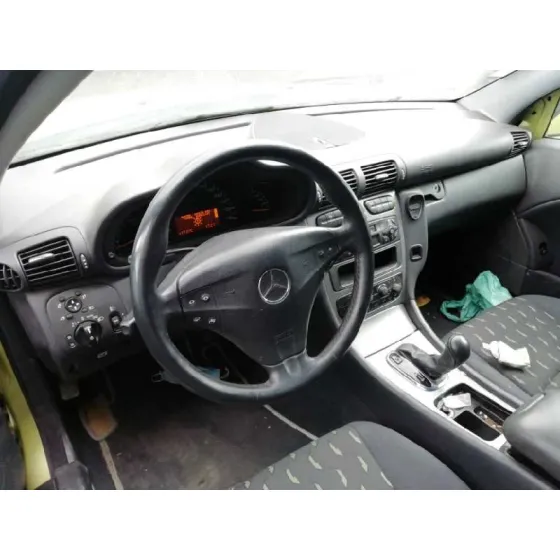MERCEDES CLASE C (W203) SPORTCOUPE '2002 C 200 COMPRESSOR (203.742) VERDE PISTACHO