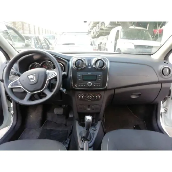 DACIA SANDERO '2018 0.9 TCE CAT BLANCO