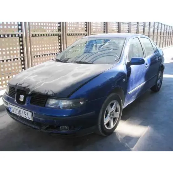 SEAT TOLEDO (1M2) '2001 SELECT AZUL