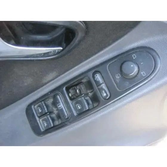 SEAT TOLEDO (1M2) '2001 SELECT AZUL