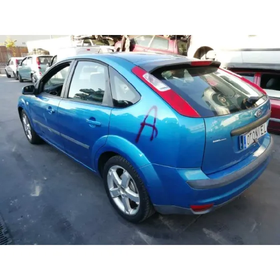 FORD FOCUS BERLINA (CAP) '2005 GHIA AZUL