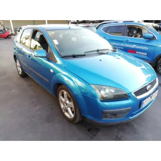 FORD FOCUS BERLINA (CAP) '2005 GHIA AZUL