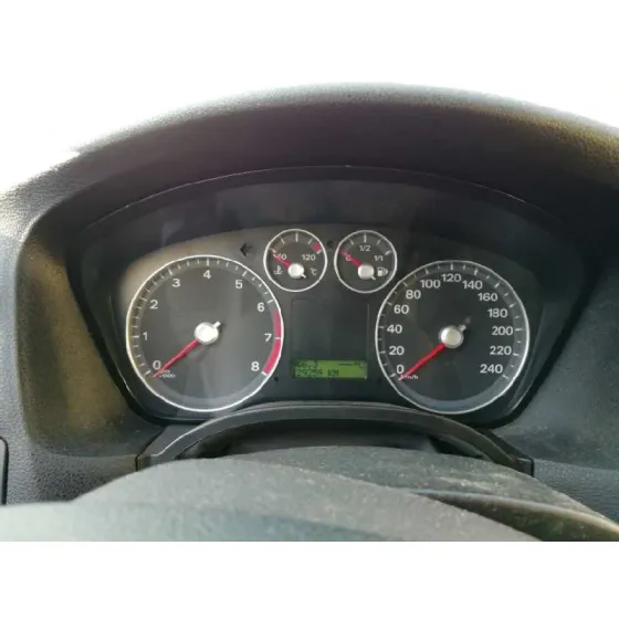 FORD FOCUS BERLINA (CAP) '2005 GHIA AZUL