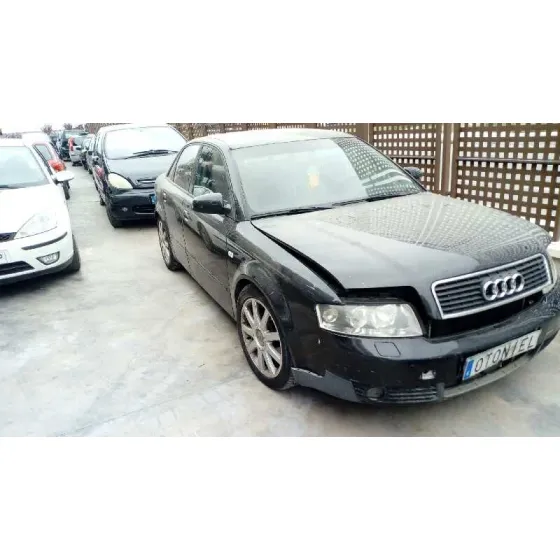 AUDI A4 BERLINA (8E) '2004 1.9 TDI (96KW) NEGRO