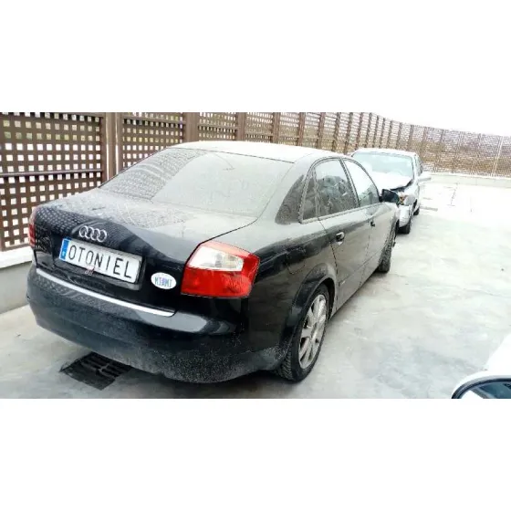 AUDI A4 BERLINA (8E) '2004 1.9 TDI (96KW) NEGRO
