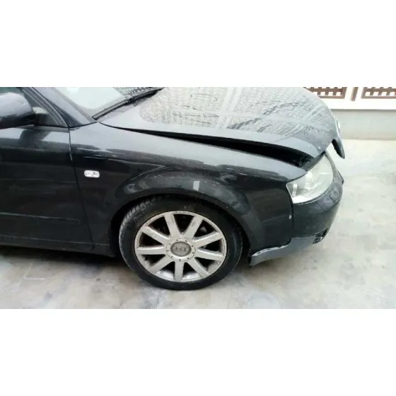 AUDI A4 BERLINA (8E) '2004 1.9 TDI (96KW) NEGRO