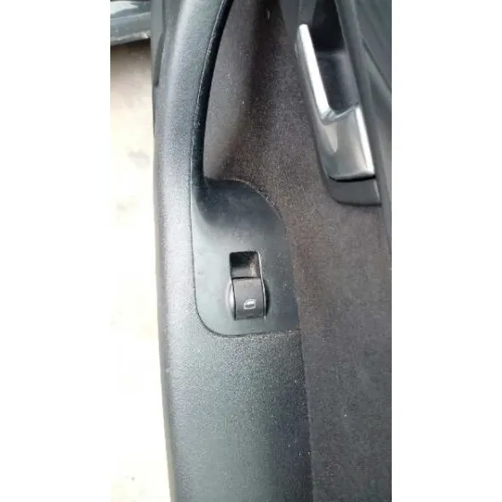AUDI A4 BERLINA (8E) '2004 1.9 TDI (96KW) NEGRO