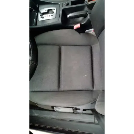 AUDI A4 BERLINA (8E) '2004 1.9 TDI (96KW) NEGRO