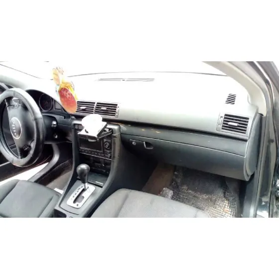 AUDI A4 BERLINA (8E) '2004 1.9 TDI (96KW) NEGRO