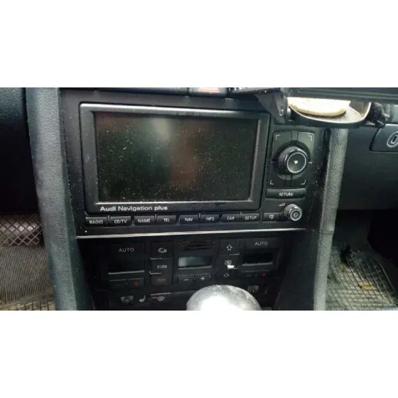 AUDI A4 BERLINA (8E) '2004 1.9 TDI (96KW) NEGRO
