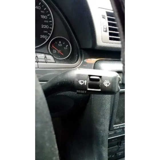 AUDI A4 BERLINA (8E) '2004 1.9 TDI (96KW) NEGRO