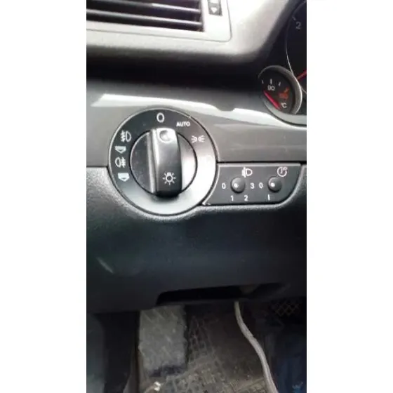 AUDI A4 BERLINA (8E) '2004 1.9 TDI (96KW) NEGRO