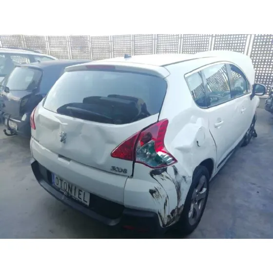PEUGEOT 3008 '2013 ACTIVE BLANCO