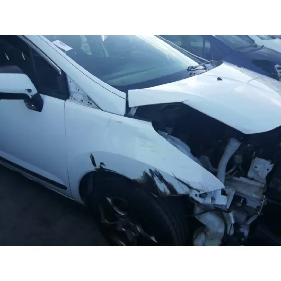 PEUGEOT 3008 '2013 ACTIVE BLANCO